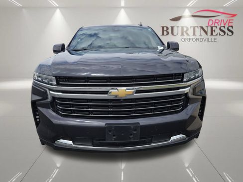 Certified 2022 Chevrolet Tahoe LT w/ Luxury Package AWD/4WD image 3