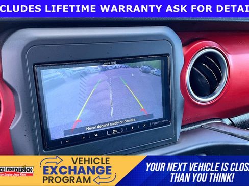 Used 2018 Jeep Wrangler Unlimited Rubicon image 18