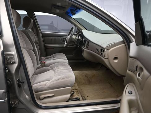 Used 1999 Buick Century Custom FWD image 17