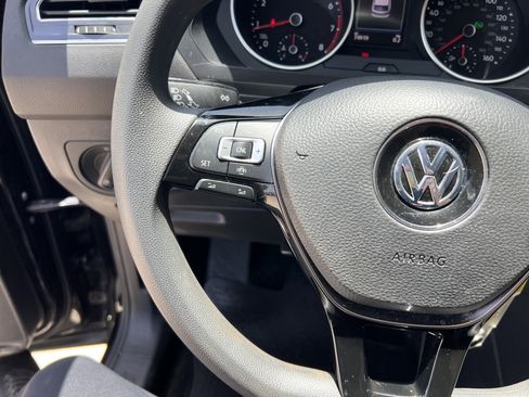 Used 2019 Volkswagen Tiguan S FWD image 17