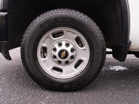 Used 2022 Chevrolet Silverado 1500 ZR2 w/ Technology Package image 37