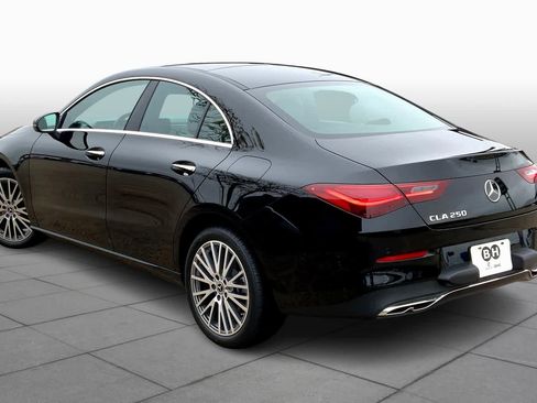 Used 2025 Mercedes-Benz CLA 250 image 10