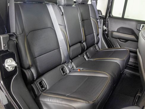 New 2026 Jeep Gladiator Sport image 40