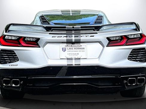 Used 2020 Chevrolet Corvette Stingray Coupe w/ Z51 Performance Package RWD image 8