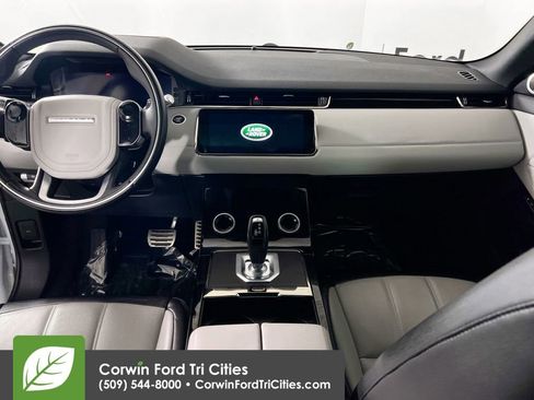 Used 2020 Land Rover Range Rover Evoque First Edition image 7