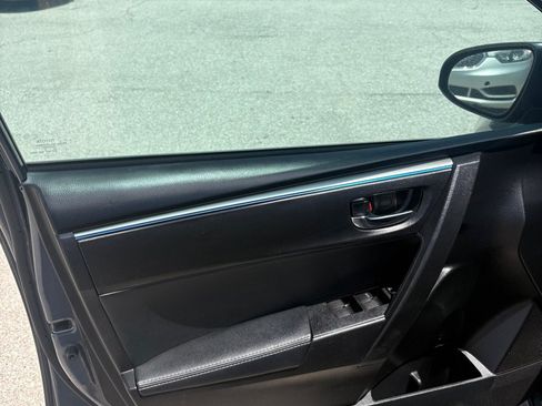 Used 2016 Toyota Corolla S FWD image 10