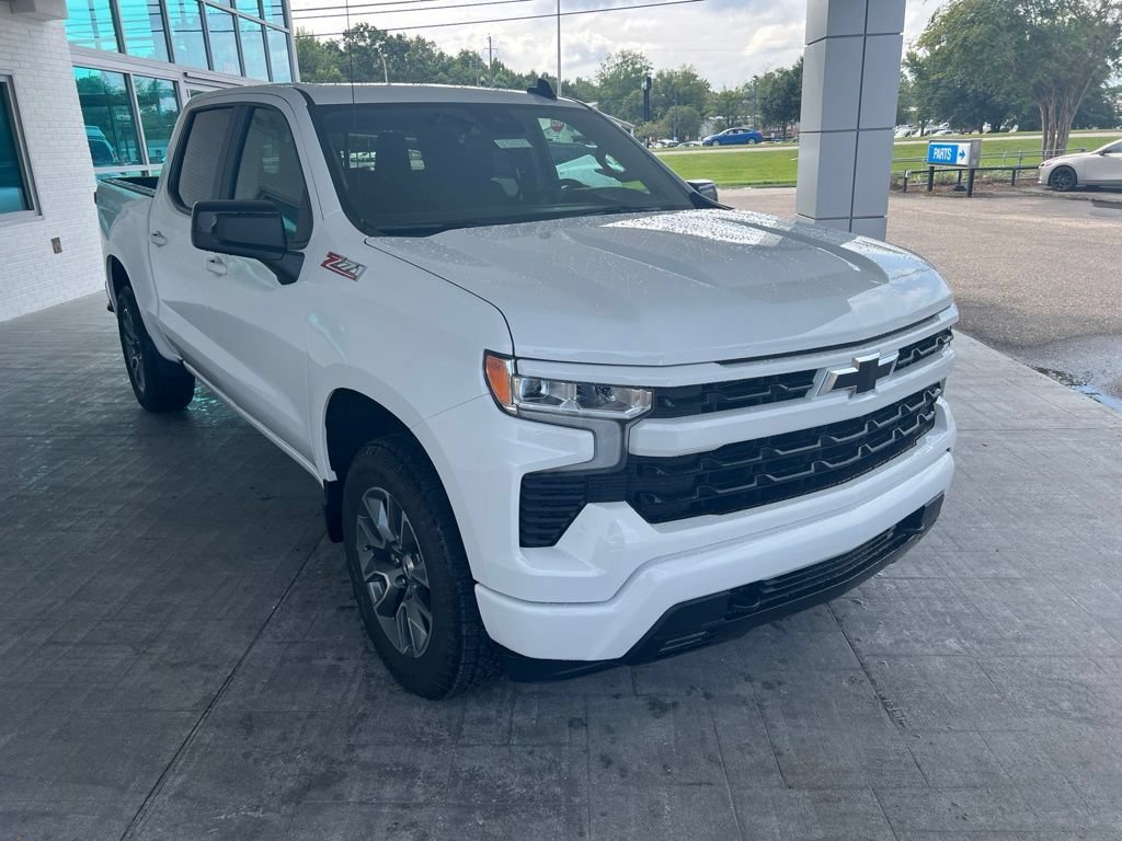 New 2026 Chevrolet Silverado 1500 RST AWD/4WD image 1