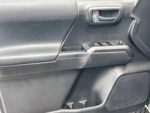 Used 2023 Toyota Tacoma TRD Off-Road w/ Black Out Package (TMS) image 24