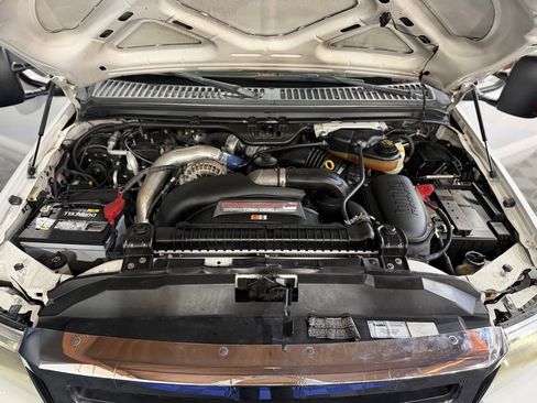 Used 2006 Ford F250 XLT image 9