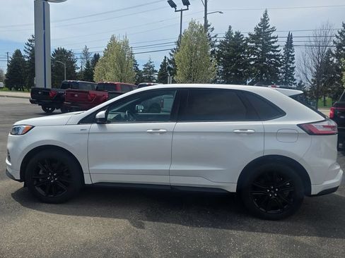 Certified 2023 Ford Edge ST-Line AWD/4WD image 2