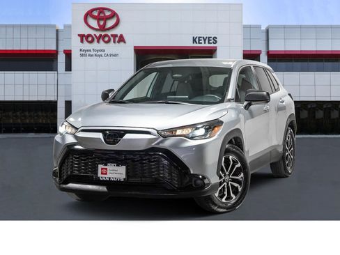 Certified 2025 Toyota Corolla Cross AWD Hybrid image 1