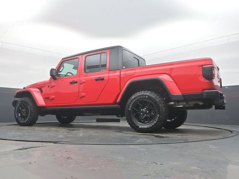 Used 2024 Jeep Gladiator Sport image 48