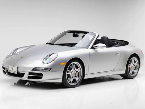 Used 2006 Porsche 911 Carrera S RWD image 9