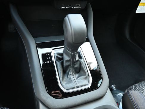 Certified 2025 Subaru Forester Premium w/ Convenience Package #2 image 26