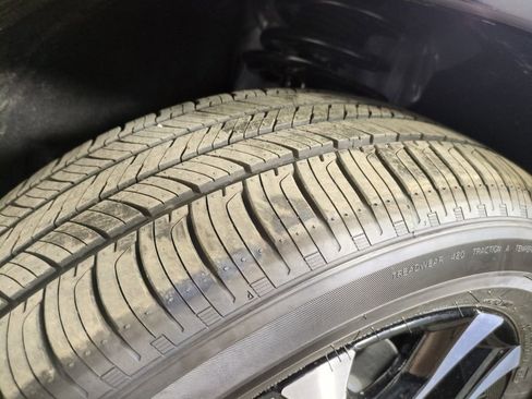 New 2026 Honda HR-V EX-L image 27