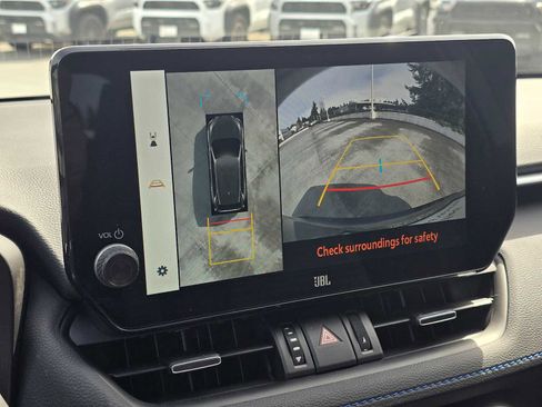 Certified 2025 Toyota RAV4 XSE w/ Advanced Technology Package image 31