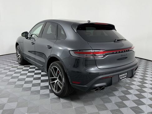 New 2025 Porsche Macan S image 3