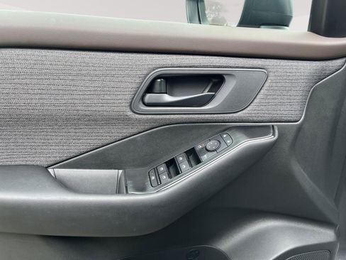 Certified 2023 Nissan Rogue S AWD/4WD image 19