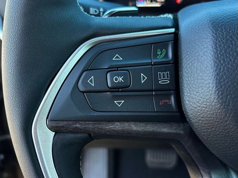 New 2026 Jeep Grand Cherokee Limited image 17