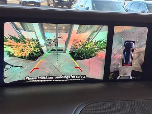 Certified 2025 Lincoln Nautilus Premier image 18