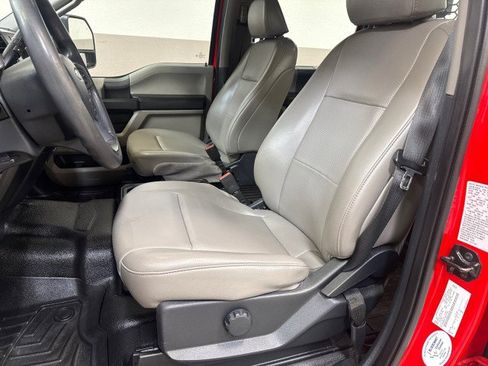 Used 2022 Ford F550 4x4 Crew Cab Super Duty w/ Power Equipment Group image 17