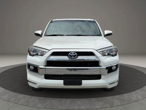 Used 2018 Toyota 4Runner Limited RWD image 2