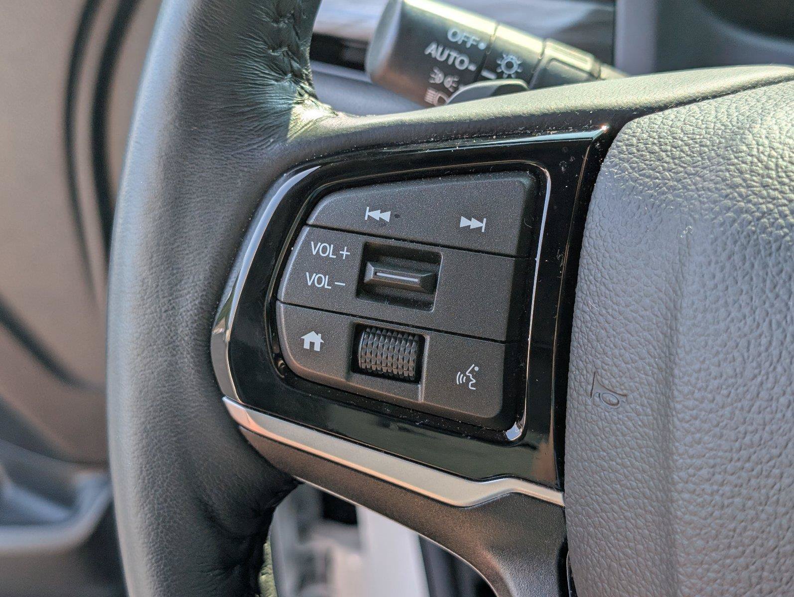 Used 2025 Honda Odyssey Elite image 29