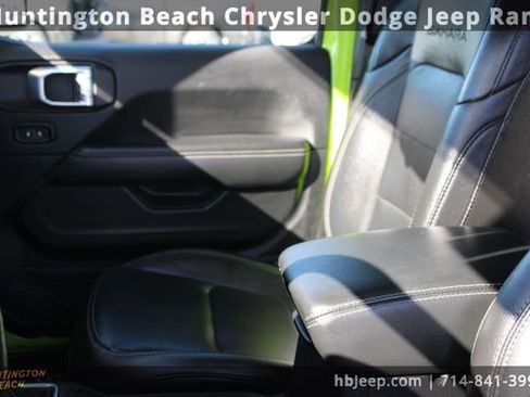 Used 2021 Jeep Wrangler Unlimited Sahara w/ Cold Weather Group image 41