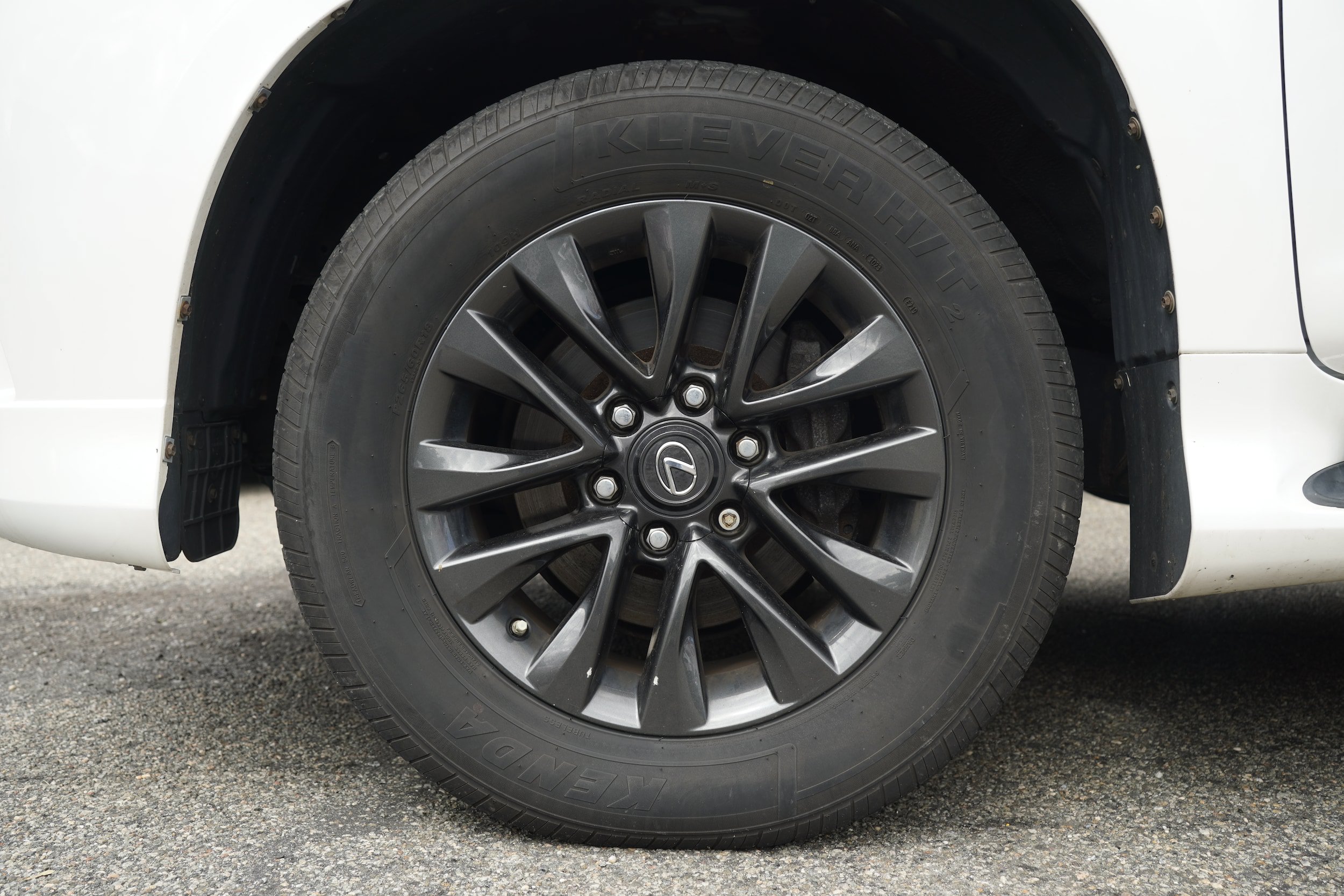 Used 2020 Lexus GX 460 Premium w/ Premium Package AWD/4WD image 12