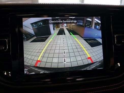 Used 2023 Dodge Durango R/T w/ Hemi Orange Plus Package image 9