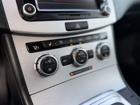 Used 2013 Volkswagen CC Sport image 26