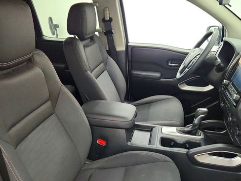 Used 2022 Nissan Frontier SV RWD image 23