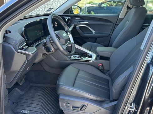 Certified 2025 Audi Q5 Premium Plus w/ Premium Plus AWD/4WD image 10