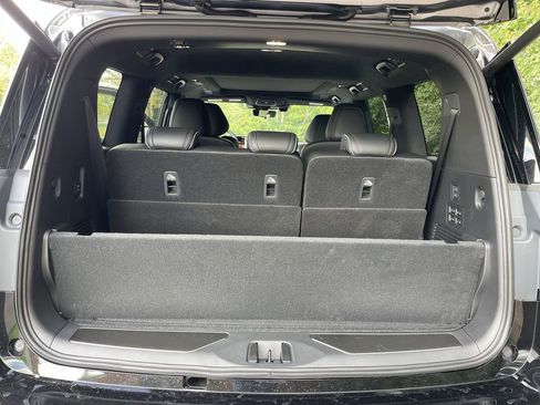 New 2026 INFINITI QX80 Autograph w/ Premium Cargo Package image 28