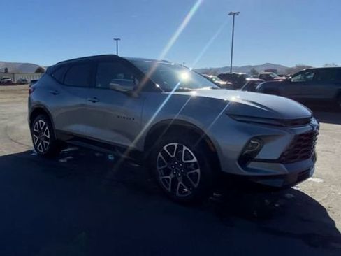New 2025 Chevrolet Blazer RS w/ Driver Confidence II Package AWD/4WD image 2