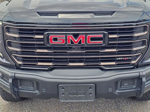 Used 2024 GMC Sierra 1500 AT4X AWD/4WD image 3