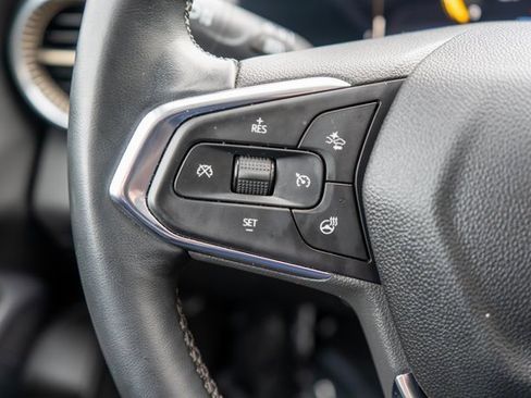 Used 2024 Chevrolet Trax ACTIV w/ Driver Confidence Package image 23