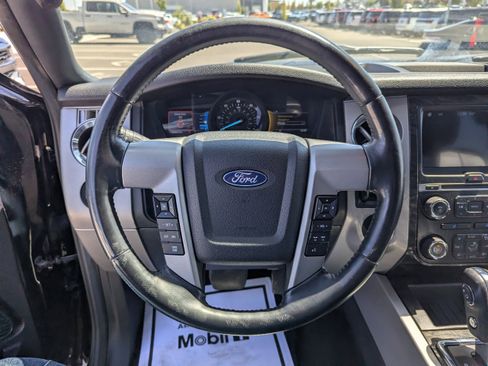 Used 2017 Ford Expedition Limited AWD/4WD image 15