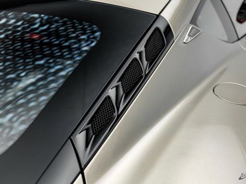 New 2026 Lotus Emira SE image 36