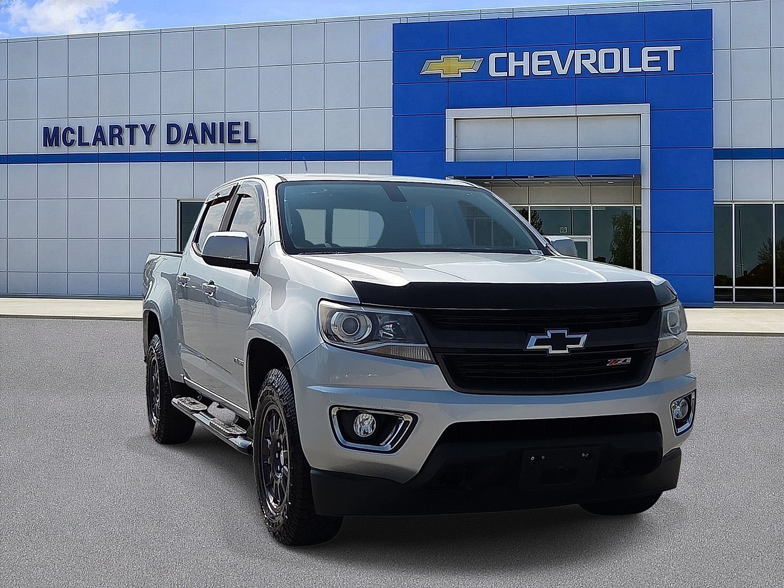 Used 2020 Chevrolet Colorado Z71 AWD/4WD image 1