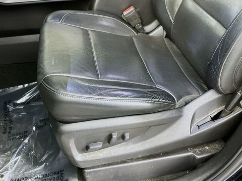 Used 2018 Chevrolet Silverado 1500 LTZ Z71 w/ LPO, Black Pack image 28