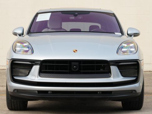 Used 2023 Porsche Macan S AWD/4WD image 7