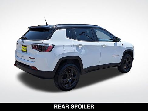 Certified 2024 Jeep Compass Trailhawk AWD/4WD image 9