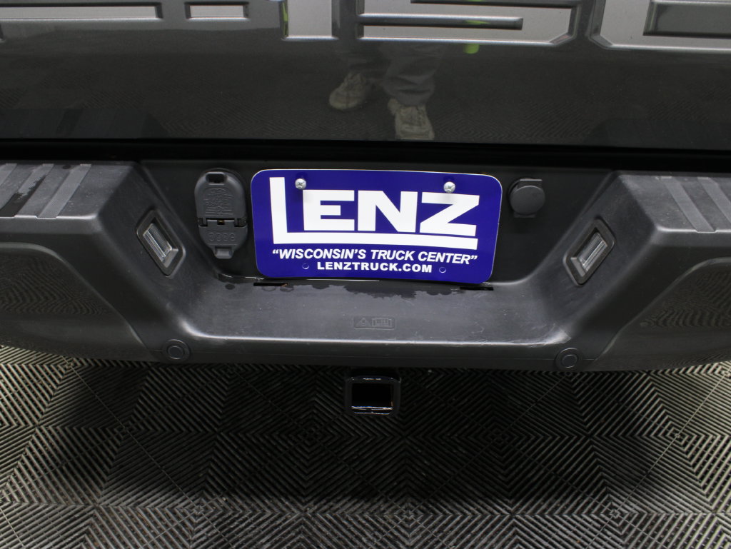 Used 2018 Ford F150 XLT w/ Equipment Group 302A Luxury AWD/4WD image 39