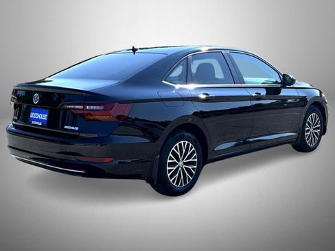 Used 2019 Volkswagen Jetta SE FWD image 5