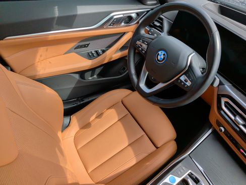 Certified 2023 BMW i4 eDrive35 RWD image 33