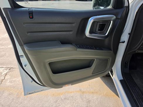 Used 2006 Honda Ridgeline RTL image 17