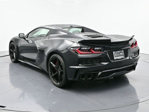Used 2025 Chevrolet Corvette E-Ray w/ ZER Performance Package image 5