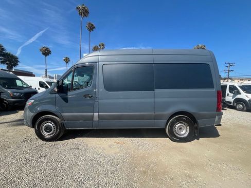 Used 2019 Mercedes-Benz Sprinter 144 image 10