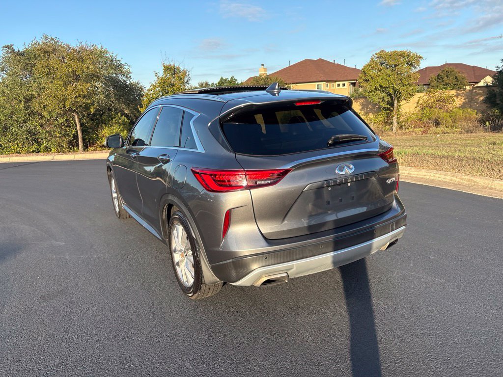 Used 2021 INFINITI QX50 Luxe FWD image 3